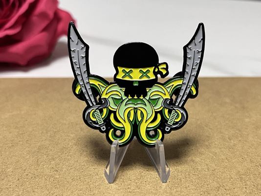 Купить Специализированные мягкие эмалевые лапельные булавки с логотипом для укрепления идентичности Распространение культуры бренда и памятного значения online manufacture