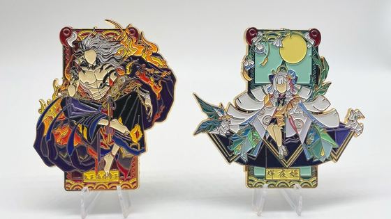 Купить Custom Iron Lapel Pins with Soft Enamel in Customer Size and Custom Color for Branding online manufacture