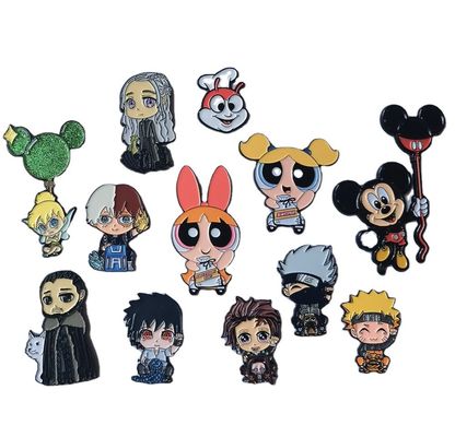 Специальные лапельные шпильки и металлические шпильки с мягким эмалированным жестким эмалированным и 3D-дизайном