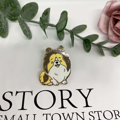 High quality  Backing Card Funny Cute Design Hard Soft Enameled Metal Wholesale Lapel Pins Badges Anime Custom Cartoon Enamel Pins