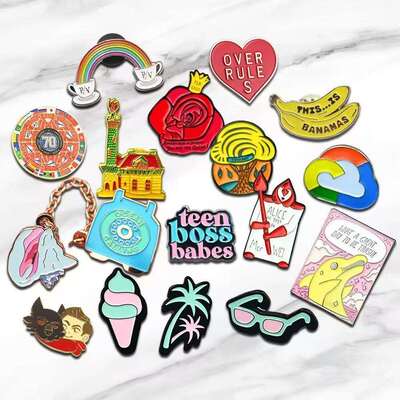 Специальные лаппельные штифты - металлические значки с жестким эмалированным покрытием для распознавания сотрудников